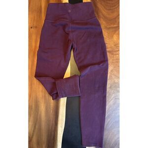 Women's Size 2‎ Plum Fleece Lined Lululemom Leggings Cold Weather